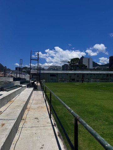 Flamengo: Estruturas de campo